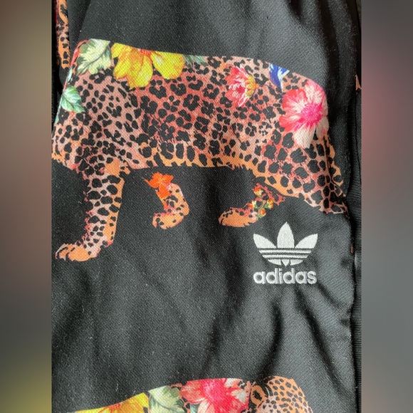 Adidas Farm Oncada Leopard Floral track pants Rare - Picture 4 of 5